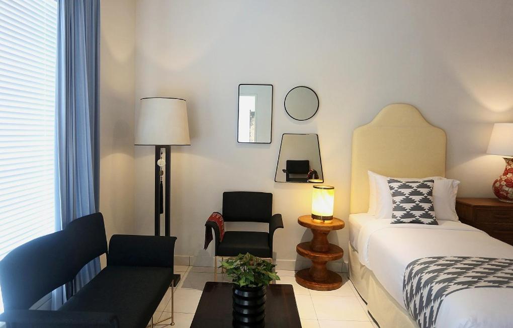 Room Sweet Room, Seminyak Экстерьер фото