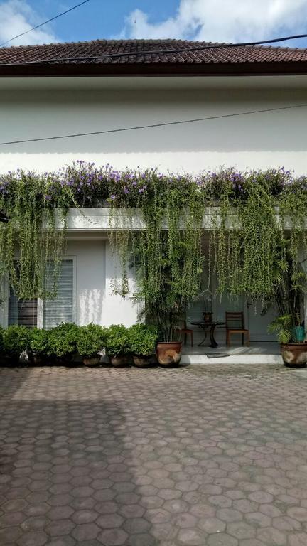 Room Sweet Room, Seminyak Экстерьер фото